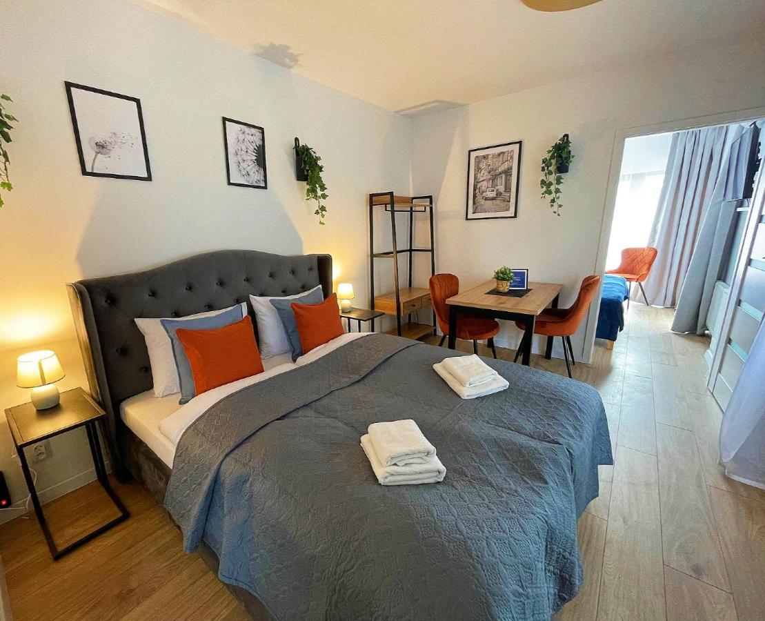 Great Polonia River Boat Apartments 弗罗茨瓦夫 外观 照片