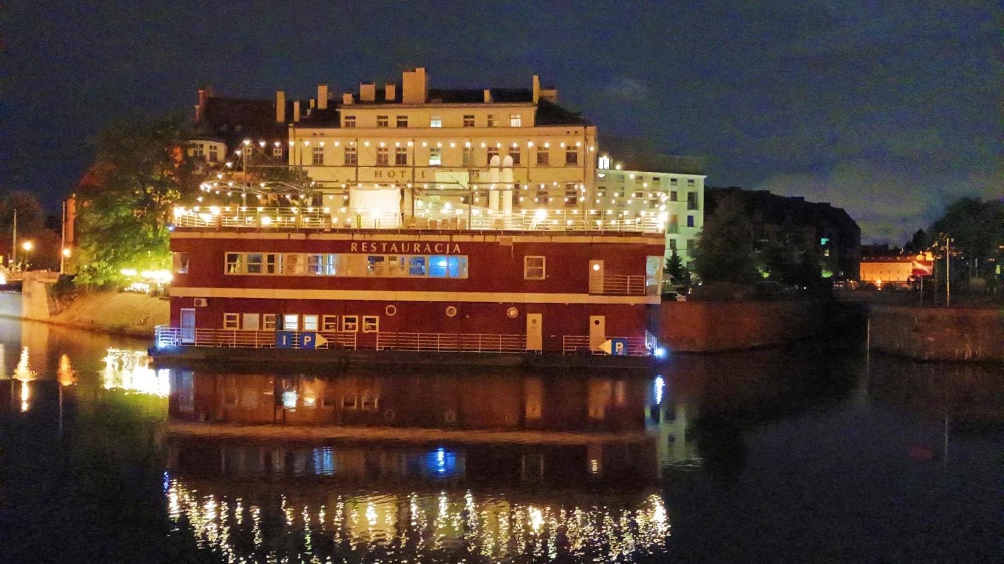 Great Polonia River Boat Apartments 弗罗茨瓦夫 外观 照片