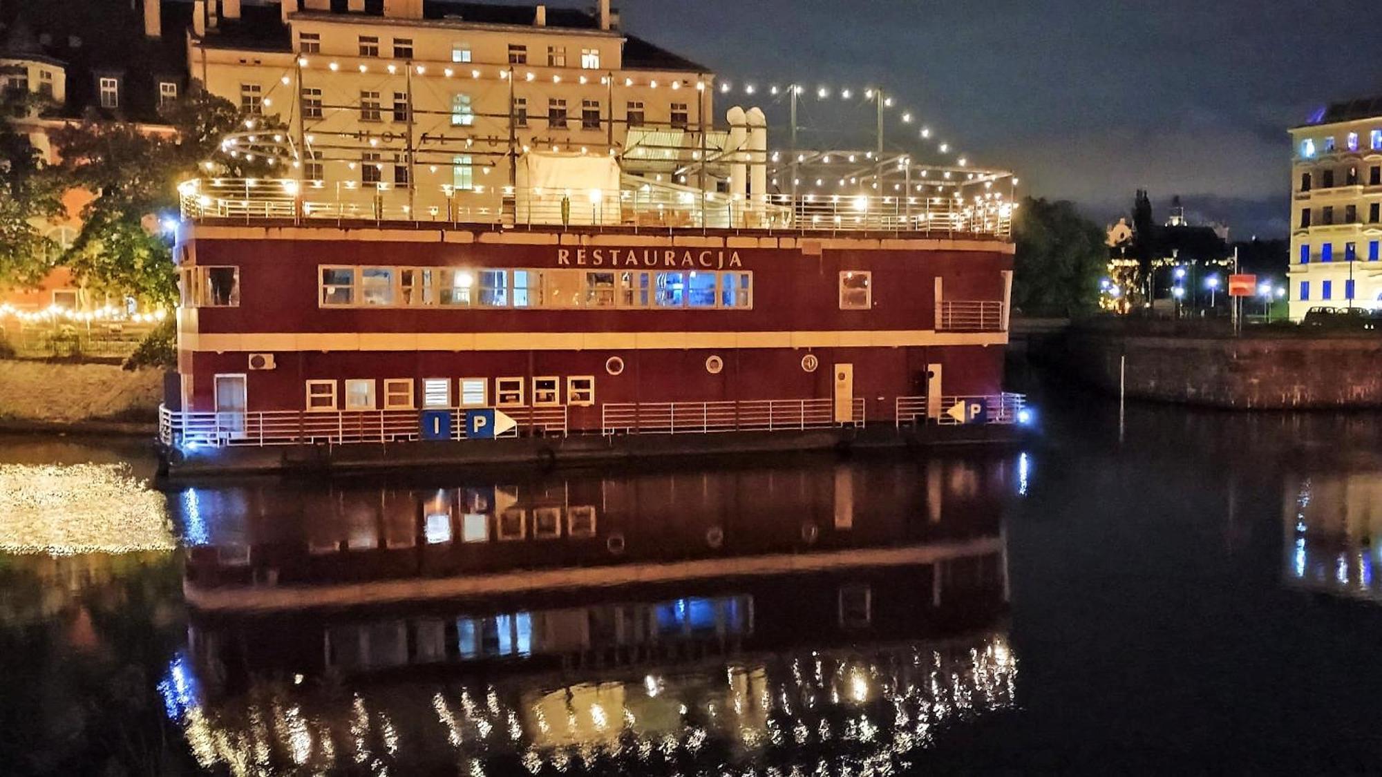 Great Polonia River Boat Apartments 弗罗茨瓦夫 外观 照片