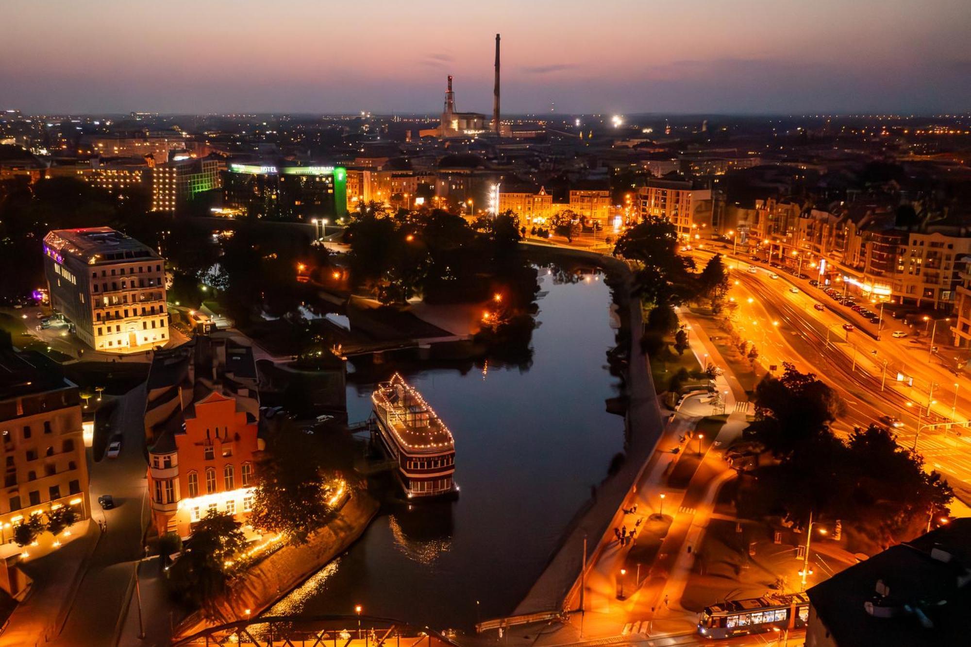 Great Polonia River Boat Apartments 弗罗茨瓦夫 外观 照片